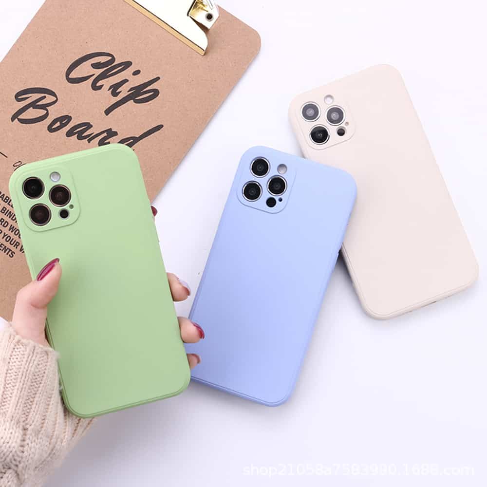 Protect the phone with phone cases in bulk